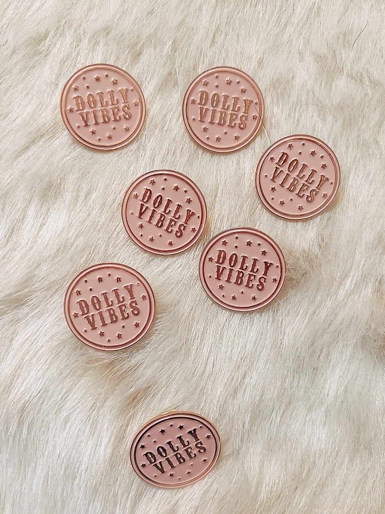 Dolly Vibes Enamel Pin